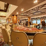 Хотел International Casino & Tower