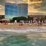 International Casino & Tower 5* Златни пясъци