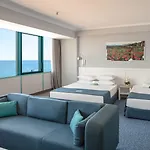 Хотел International Casino & Tower Златни пясъци
