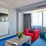 International Casino & Tower Хотел Златни пясъци