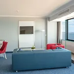 Хотел International Casino & Tower 5*