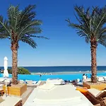 International Casino & Tower 5*